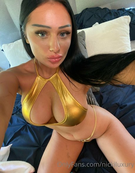 Nickiluxury