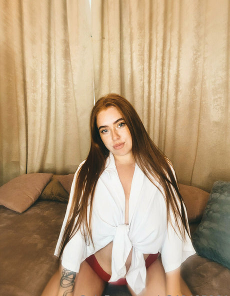 Foto desnuda filtrada de OnlyFans de Edasweet