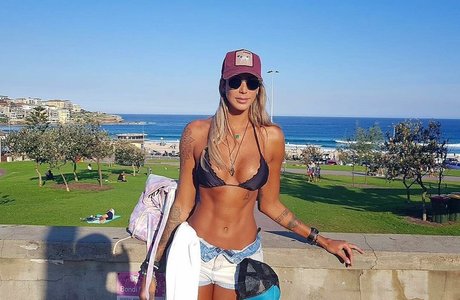 Foto desnuda filtrada de OnlyFans de Thaisa Daher