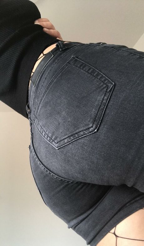 Foto desnuda filtrada de OnlyFans de Tschindo