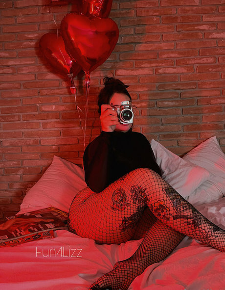 Foto desnuda filtrada de OnlyFans de Fun4lizz