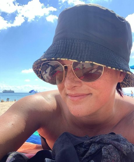 Foto desnuda filtrada de OnlyFans de Cassadee Pope