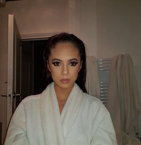 Saoirse Alicia Behzadi