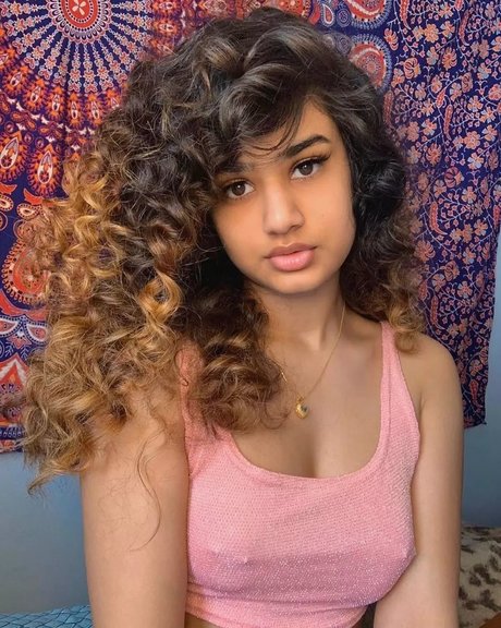 Foto desnuda filtrada de OnlyFans de Ruhana X
