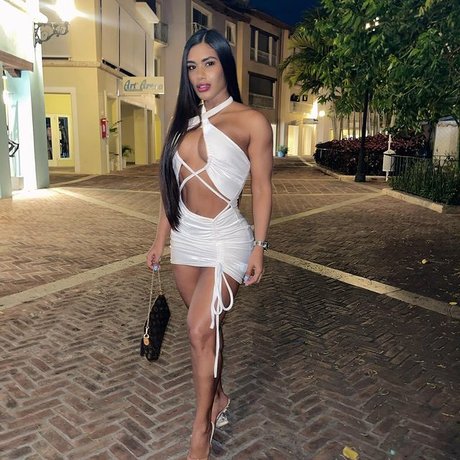Foto desnuda filtrada de OnlyFans de Sunny Doria Vargas