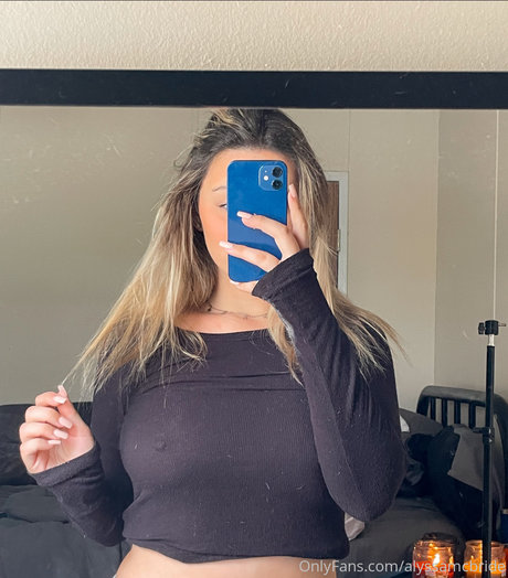 Alyssa Mcbride Foto desnuda filtrada de OnlyFans de Alyssa Mcbride #5