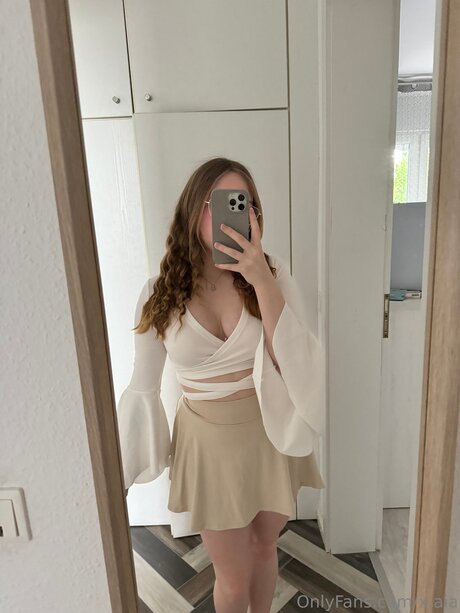 Foto desnuda filtrada de OnlyFans de X Aia