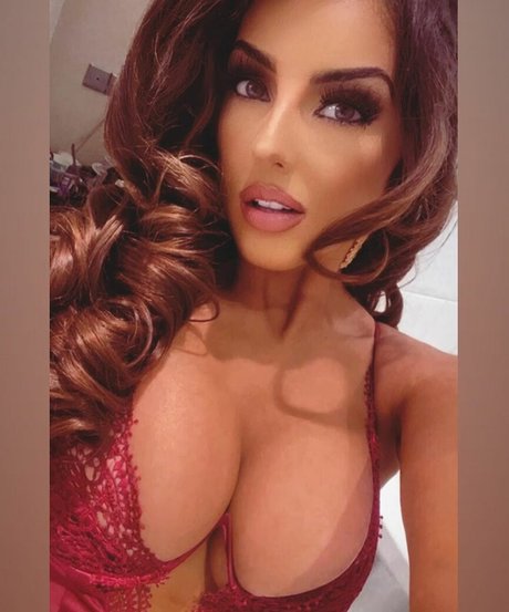 Kayleigh Rose Dematos