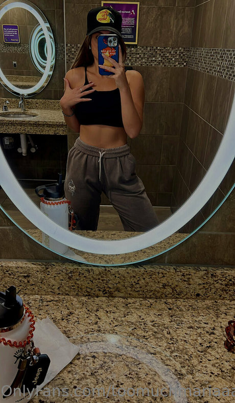 Toomuchmariaaa Foto desnuda filtrada de OnlyFans de Toomuchmariaaa #14