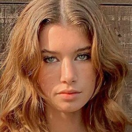 Sienna Raine Schmidt