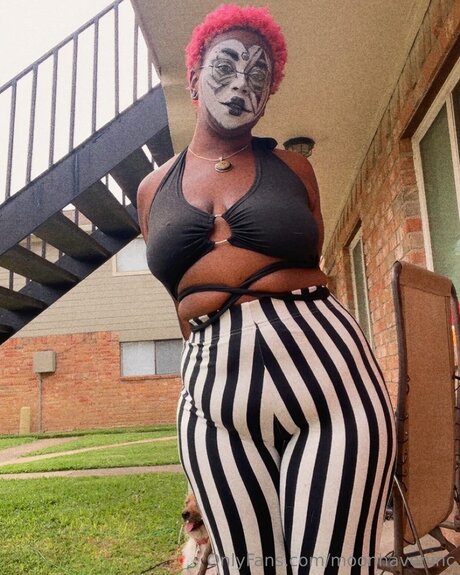 Foto desnuda filtrada de OnlyFans de Moonhaveninc