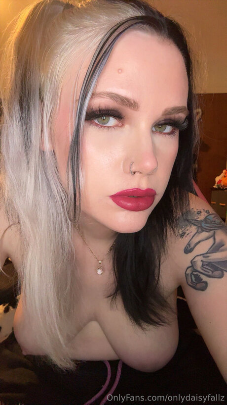 Onlydaisyfallz
