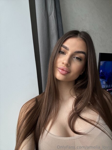 Amelia Lovis