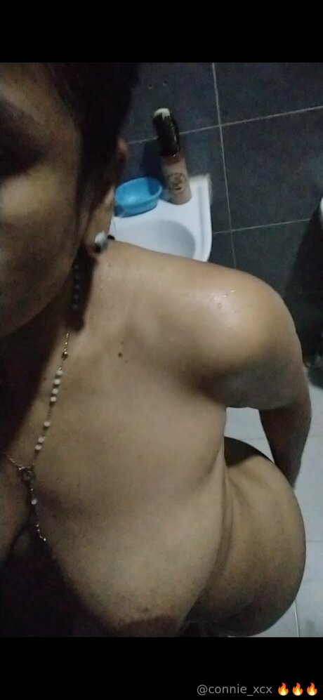Connie Xcx