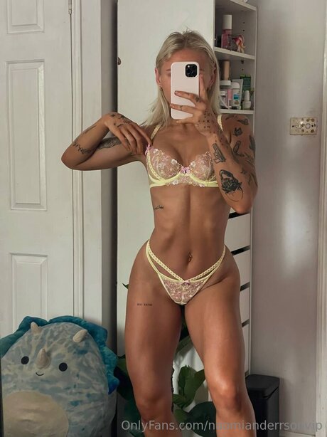 Foto desnuda filtrada de OnlyFans de Naomianderrsonvip