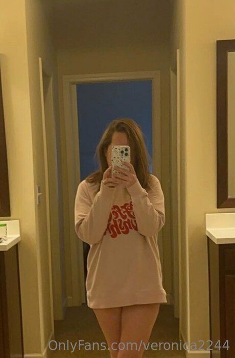 Veronica2244