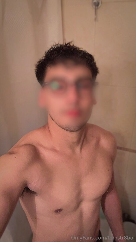 Tomstr8boi