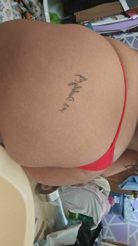 Foto desnuda filtrada de OnlyFans de Alexav12