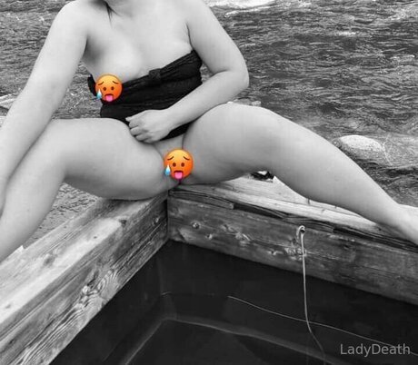 Foto desnuda filtrada de OnlyFans de U137557190