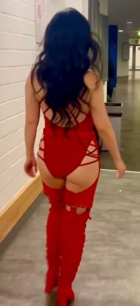 Tina Guo