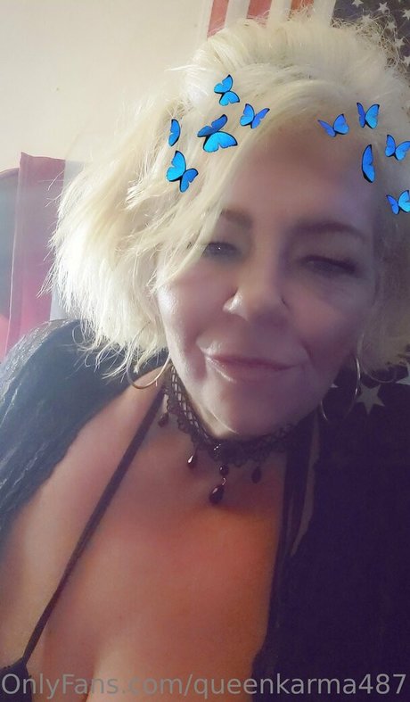Queenkarma4871