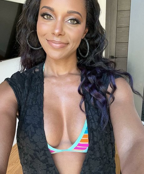 Brandi Rhodes