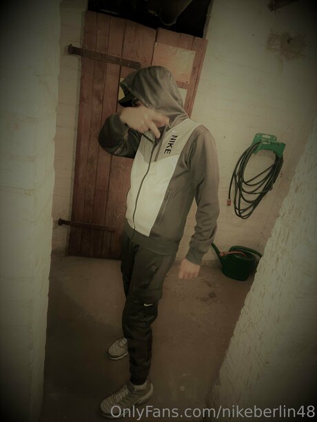 Nikeberlin48