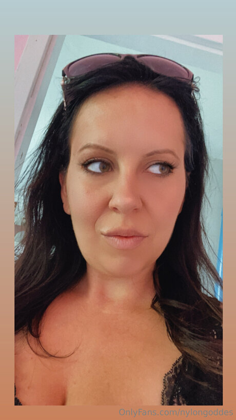 Foto desnuda filtrada de OnlyFans de Nylongoddes