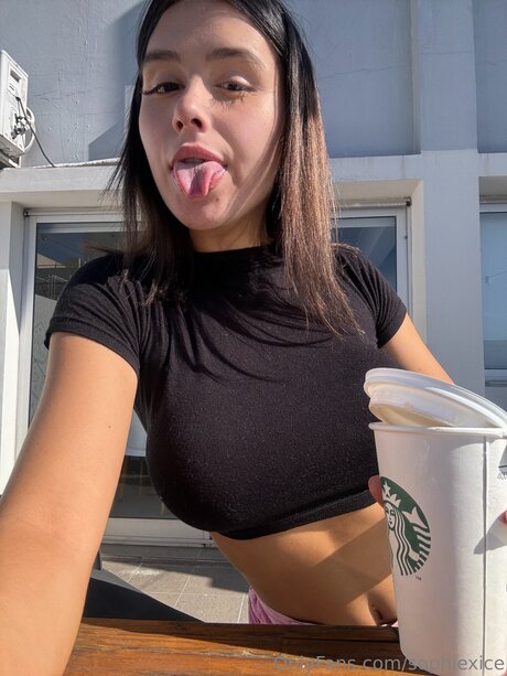 Foto desnuda filtrada de OnlyFans de Sophiexice