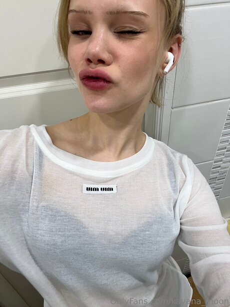Kayana Moon