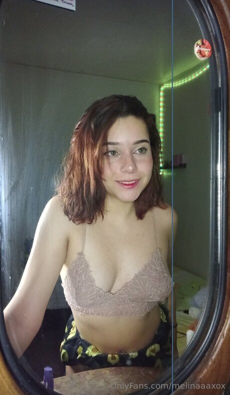 Foto desnuda filtrada de OnlyFans de Melinaaaxox