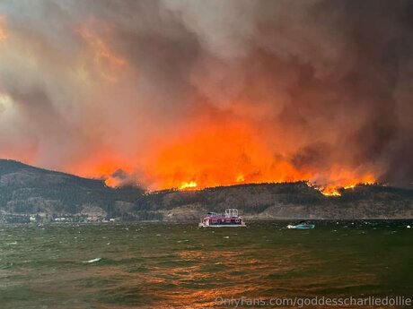 Goddesscharliedollie