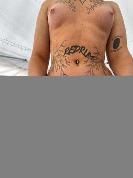 Foto desnuda filtrada de OnlyFans de Tsjamiee