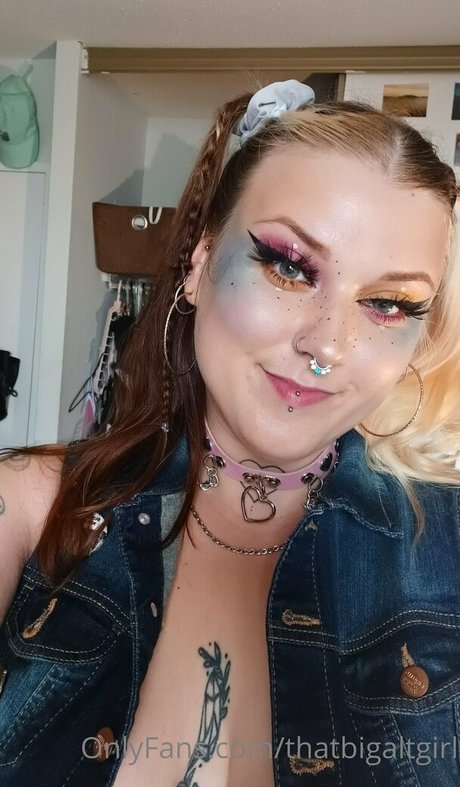 Foto desnuda filtrada de OnlyFans de Thatbigaltgirl