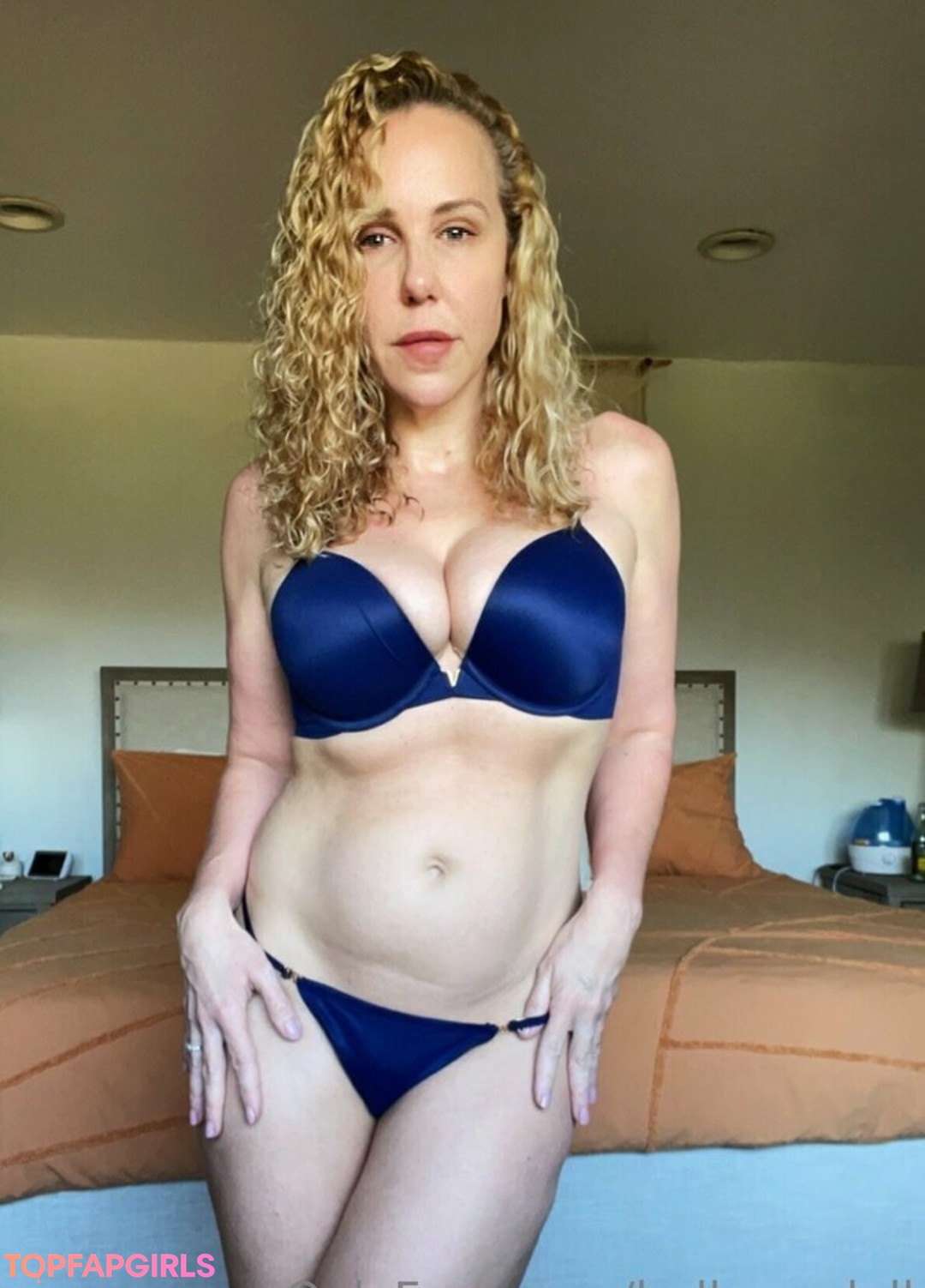 Foto desnuda filtrada de OnlyFans de Hollyrandall #1007