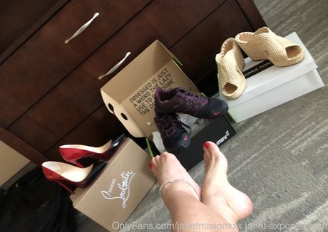Foto desnuda filtrada de OnlyFans de Janet Mason