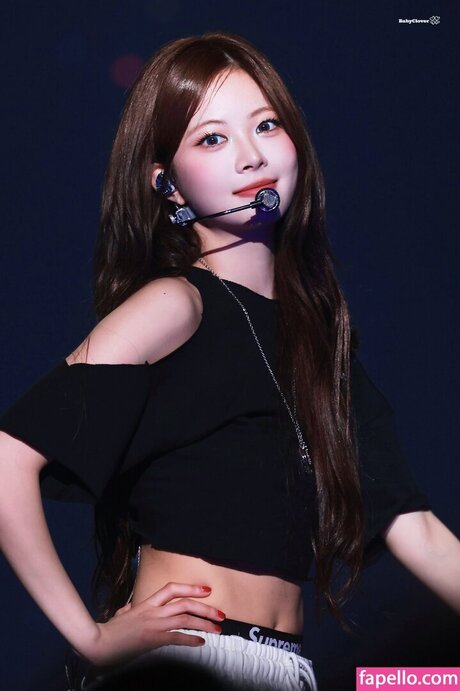 Hong Eunchae 홍은채