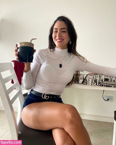 Maricel Freire Hotwife