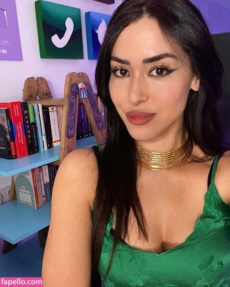 Maricel Freire Hotwife