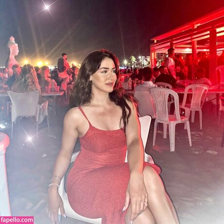 Maricel Freire Hotwife