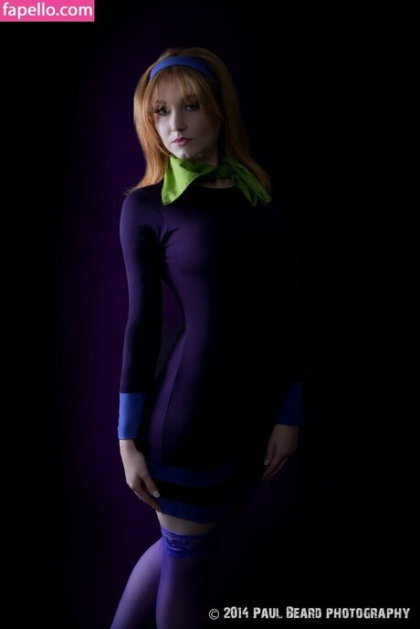 Velma  Daphne Cosplay