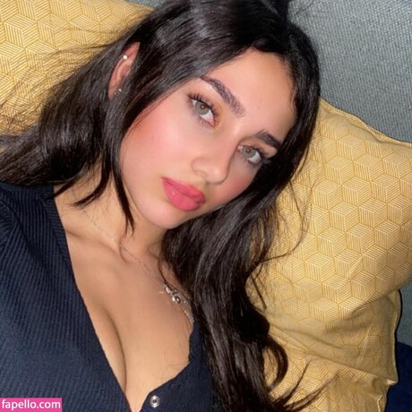 Foto desnuda filtrada de OnlyFans de Karimaar