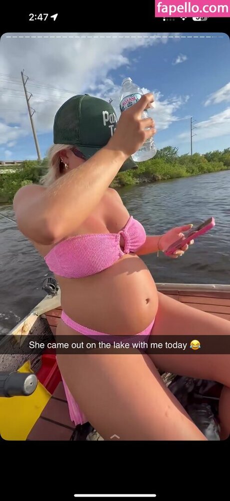 Foto desnuda filtrada de OnlyFans de Cayla Vanderbaan