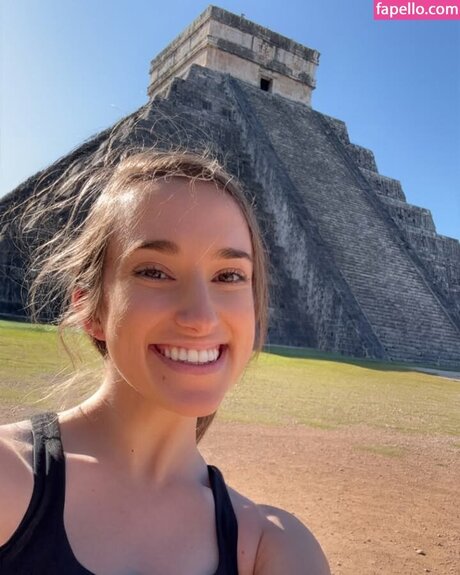 Foto desnuda filtrada de OnlyFans de Rebecca Rogers