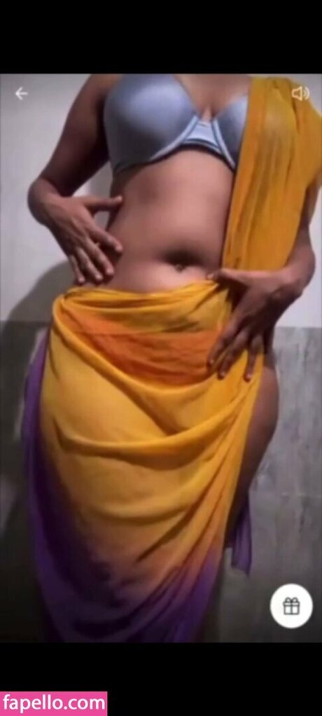 Foto desnuda filtrada de OnlyFans de Sparsha Ravindranath