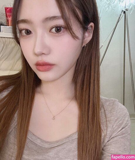 Foto desnuda filtrada de OnlyFans de Nareun Asmr