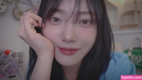 Foto desnuda filtrada de OnlyFans de Nareun Asmr