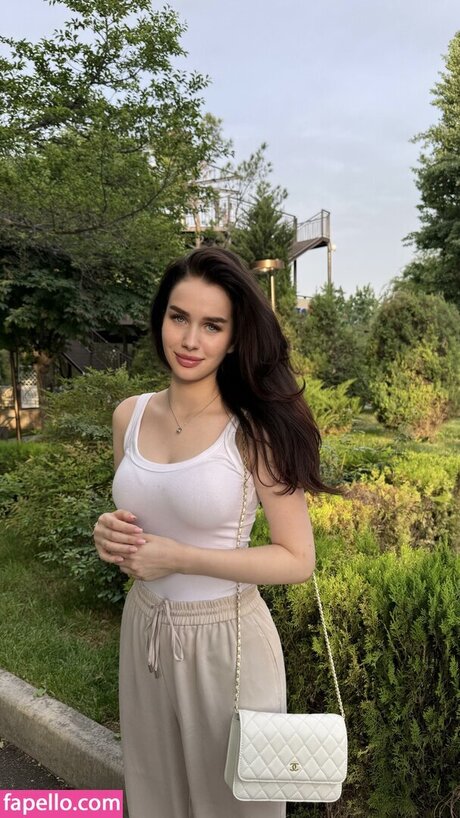 Foto desnuda filtrada de OnlyFans de Plushflametwinklemeow