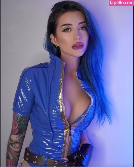 Foto desnuda filtrada de OnlyFans de Lizzielestrange