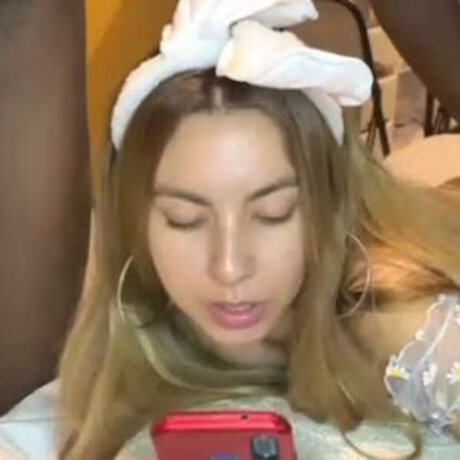 Interracialgoldcouple